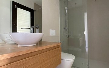 Property slide 24