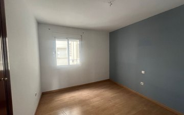 Property slide 28