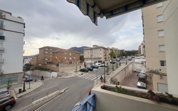 Property slide 33