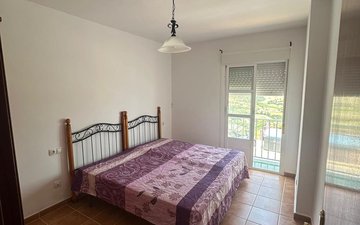 Property slide 24