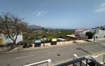 Property slide 34