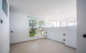 Property slide 26
