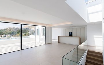 Property slide 10