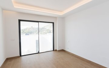 Property slide 28