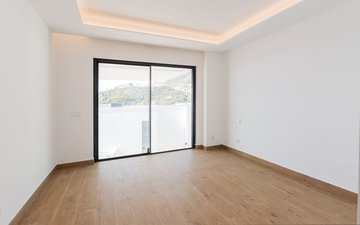 Property slide 35