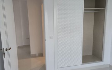 Property slide 22