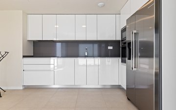 Property slide 21