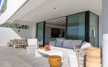 Property slide 18