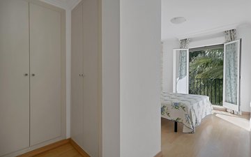 Property slide 21
