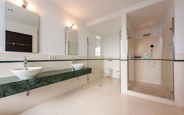 Property slide 18