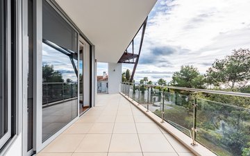 Property slide 21