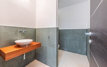 Property slide 30