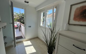 Property slide 16