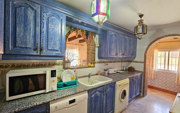 Property slide 19