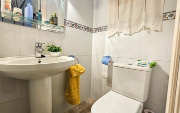 Property slide 22