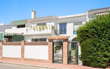 Property slide 17