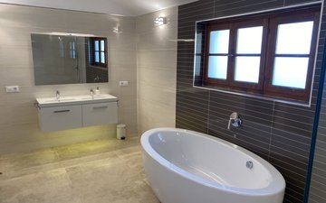 Property slide 17