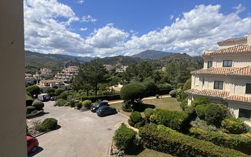Property slide 18