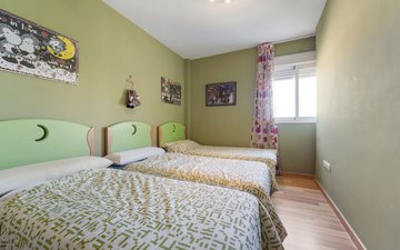 Property slide 10