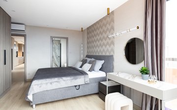 Property slide 19
