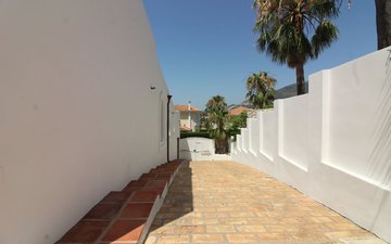 Property slide 14