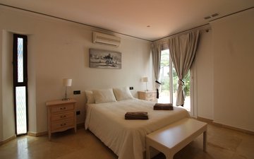Property slide 21