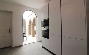 Property slide 22