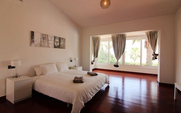 Property slide 24