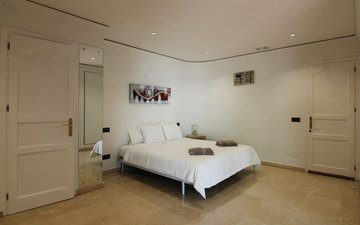 Property slide 31