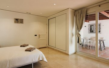 Property slide 36