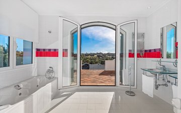 Property slide 25