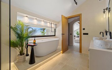 Property slide 24