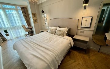 Property slide 10