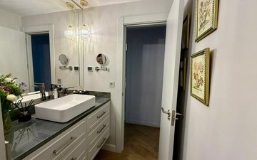 Property slide 20