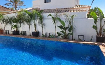 Property slide 17