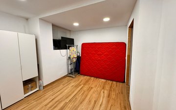 Property slide 27