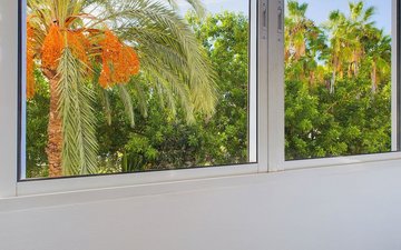 Property slide 21