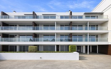 Property slide 61