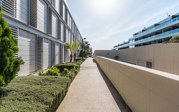 Property slide 64
