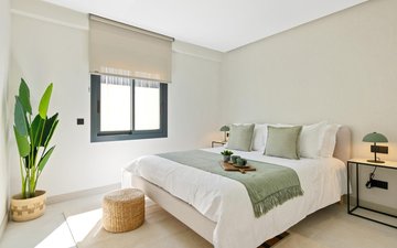 Property slide 16