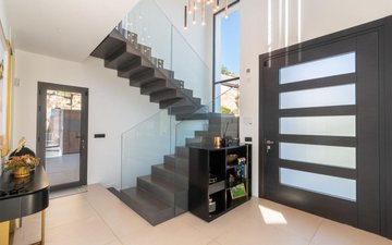 Property slide 16