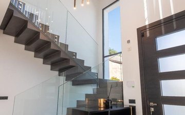 Property slide 17