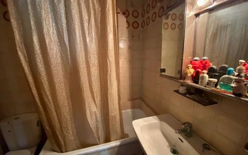 Property slide 10