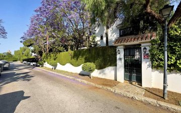 Property slide 28