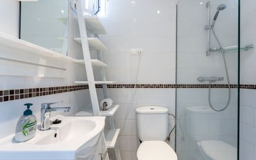 Property slide 31