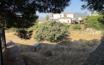 Property slide 4