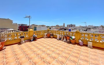 Property slide 23