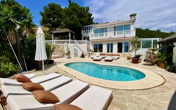 Property slide 15
