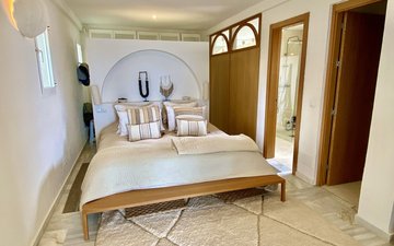Property slide 30