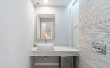 Property slide 19